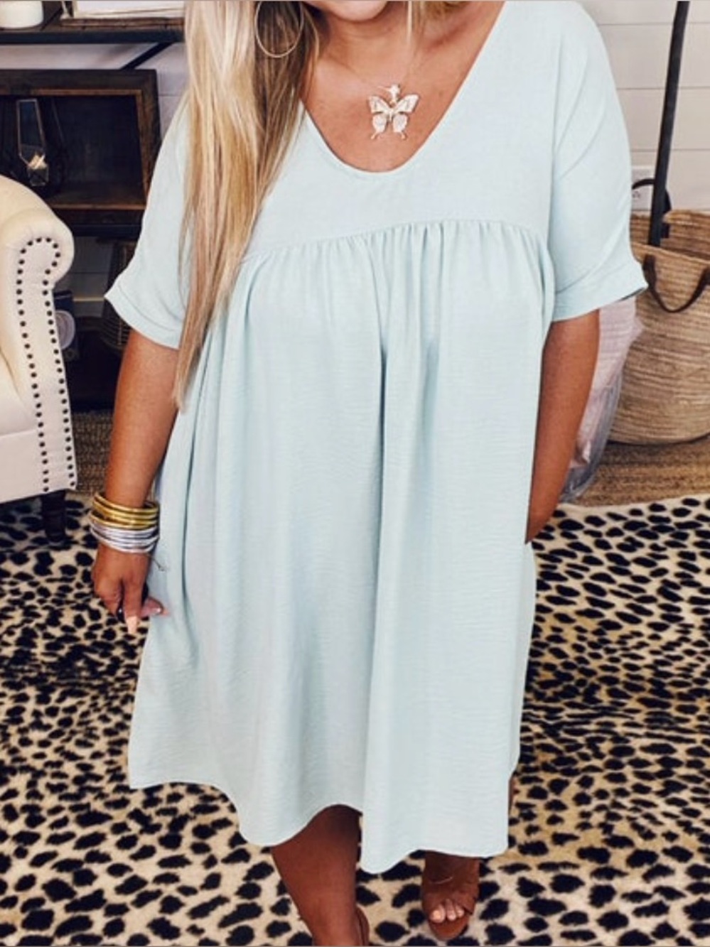Short Sleeve Flowy Mint Dress